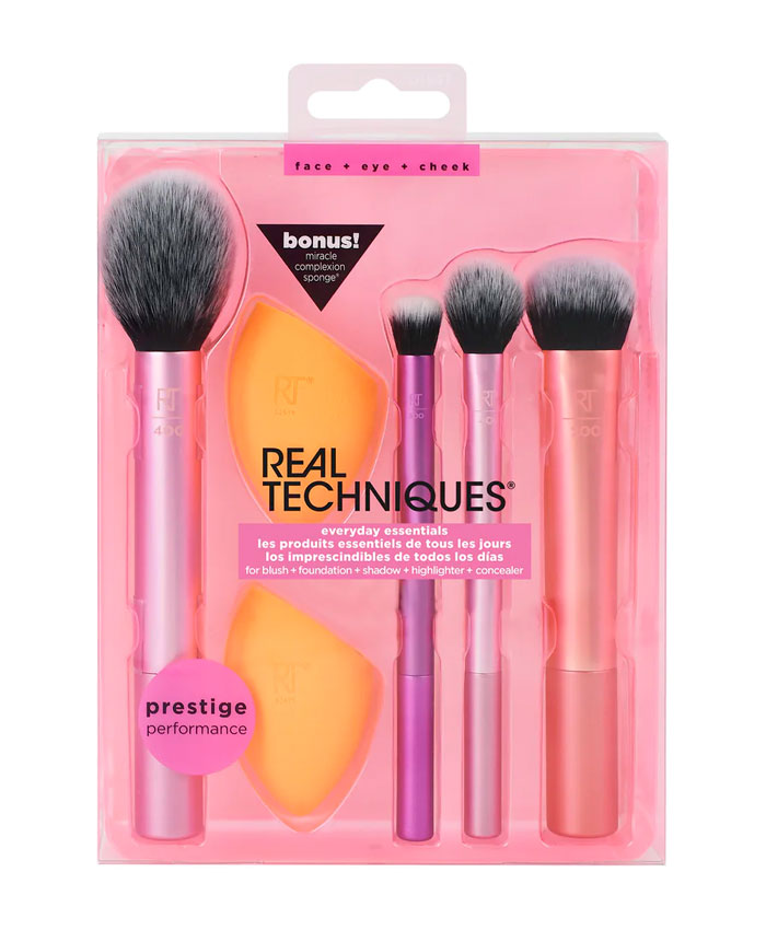 Real Techniques Everyday Essentials Brush Set Набор Кистей 2 спонжа