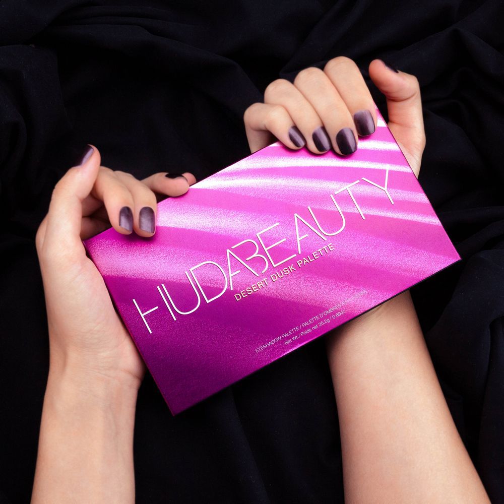 Huda Beauty Палетка Теней Desert Dusk Huda Beauty Палетка Теней Desert Dusk